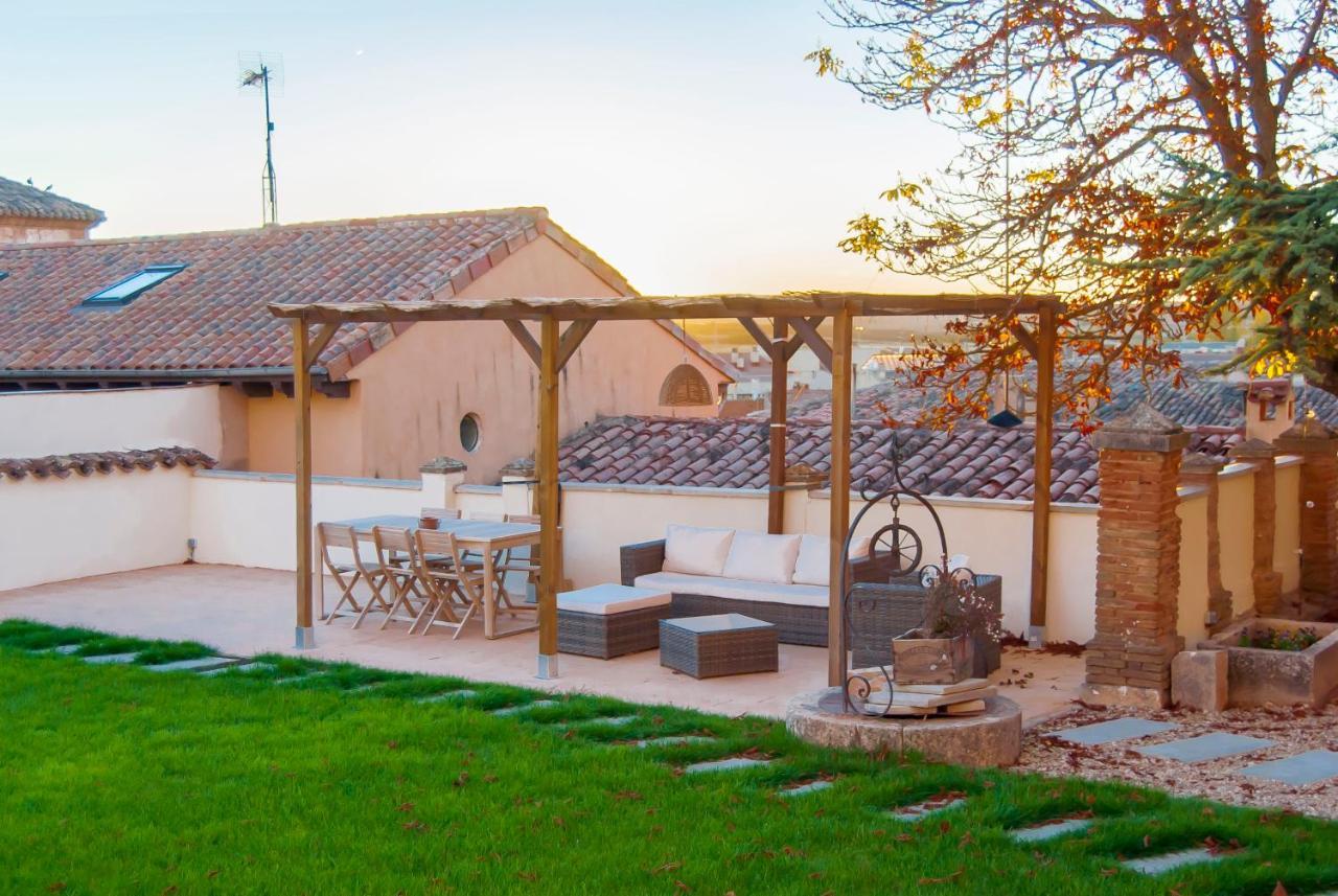 Hotel Rural El Cedro Lerma Esterno foto